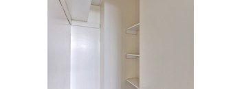 2 Bedrooms, 1.5 Bathrooms