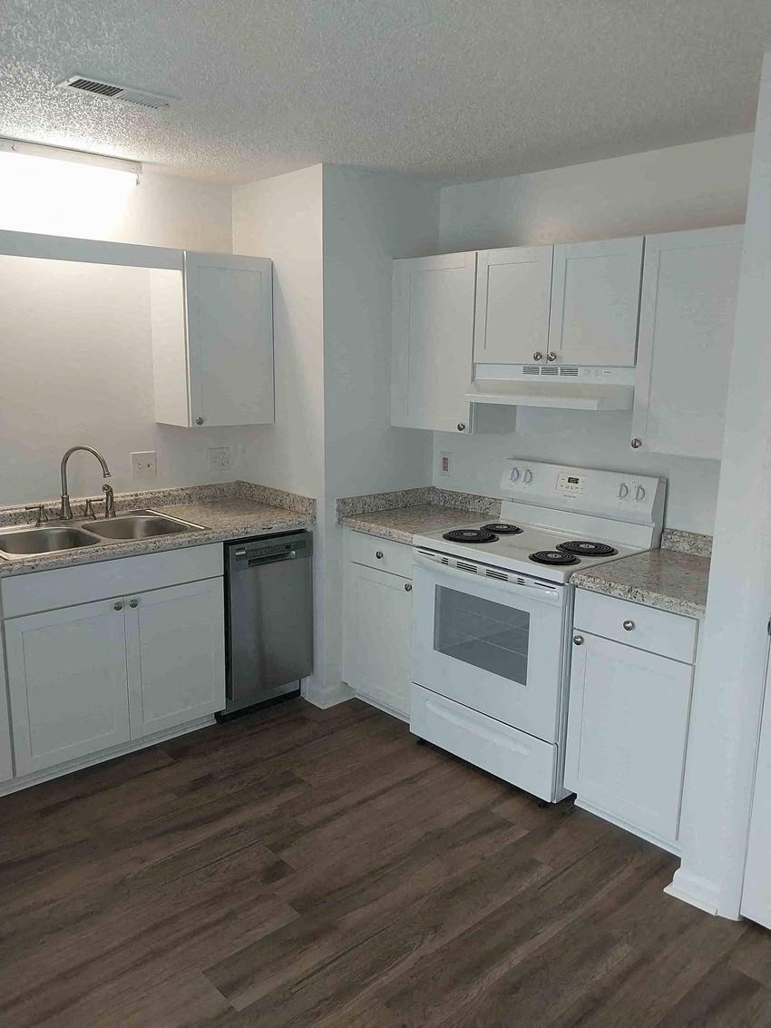 West Oaks Apartments