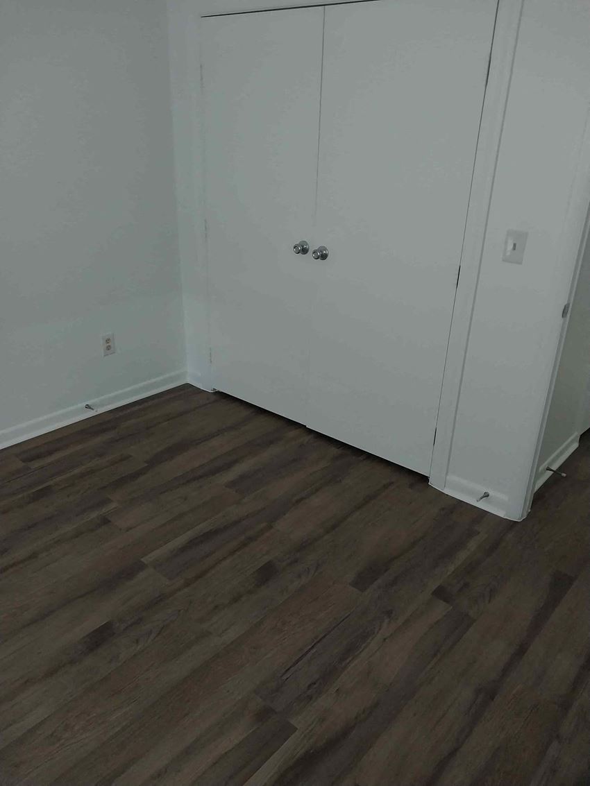 West Oaks Apartments