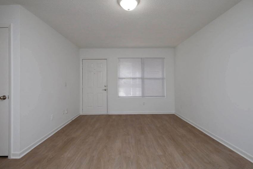 West Oaks Apartments