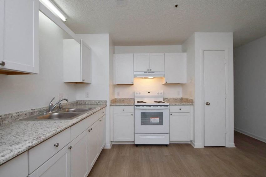 West Oaks Apartments