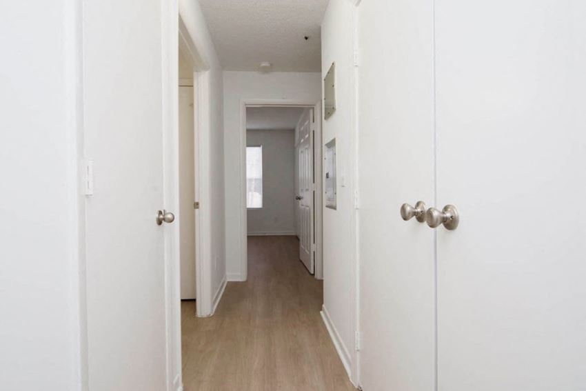 West Oaks Apartments