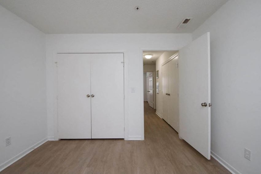 West Oaks Apartments