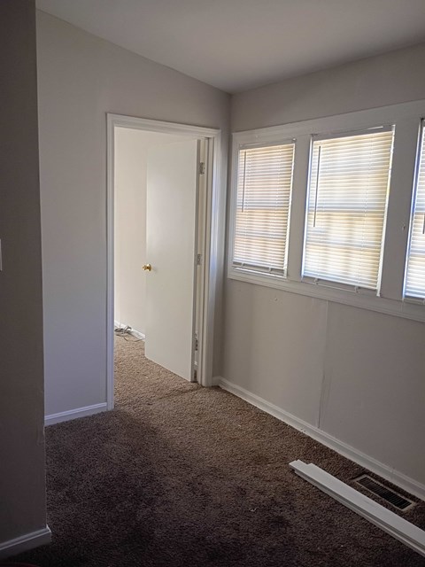 910 South 44th Street 3 Beds House for Rent - Photo Gallery 5