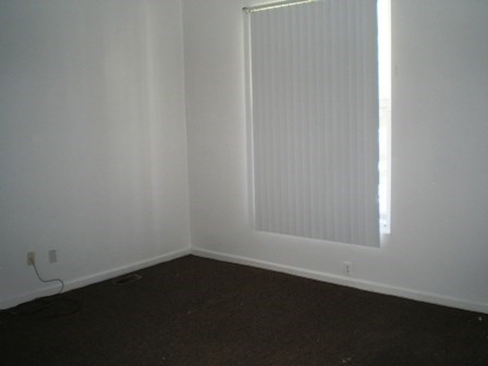 Z914 South Preston Street 9 Beds Apartment for Rent
