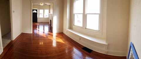 660 South 42Nd Street 9 Beds Apartment for Rent