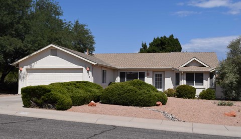 440 Casner Drive 3 Beds Apartment for Rent