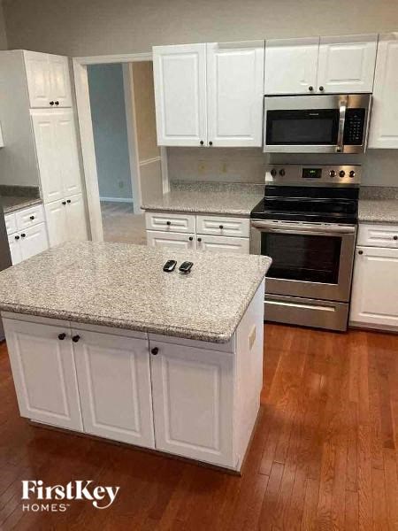 3017 Colvard Park Way 4 Beds Apartment for Rent