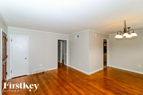561 HERZL STREET 3 Beds Apartment for Rent