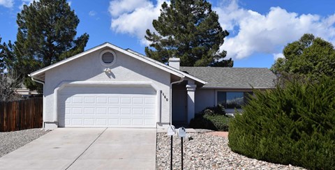 1460 Lynda Ave 2 Beds Apartment for Rent