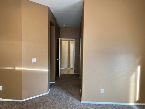 1865 W. Trailblazer Drive 3 Beds Apartment for Rent