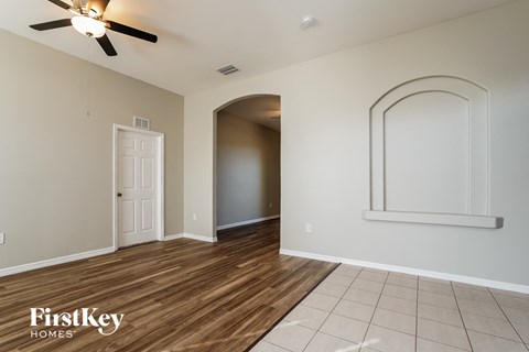 2302 NW 27Th Avenue 3 Beds Apartment for Rent