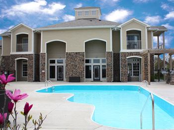 Resort-style Swimming Pool with wraparound sundeck, The Residences at Liberty Crossing in Columbus, OH
