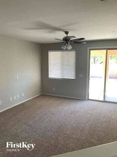 17623 W Cavedale Drive 4 Beds Apartment for Rent