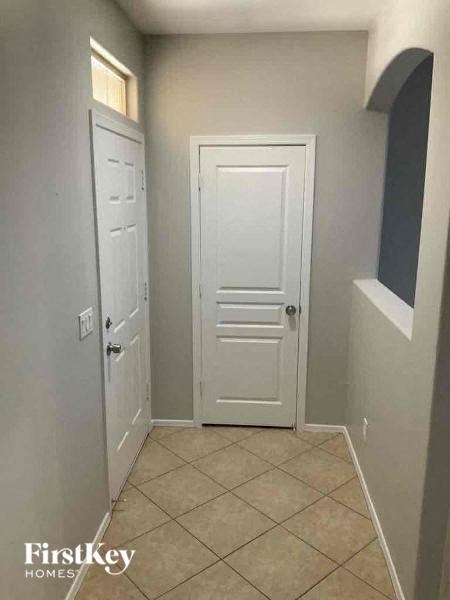 17623 W Cavedale Drive 4 Beds Apartment for Rent