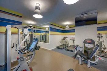 Woodbury Park Apartments gym