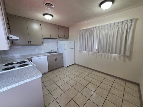 Highview Apartments Studio-2 Beds Apartment for Rent