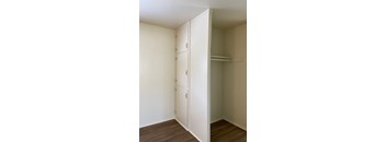 4817 VC 1 bedroom