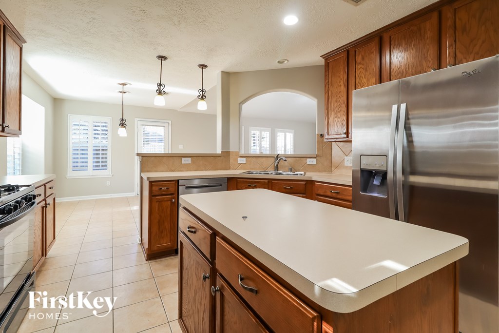 27 S Misty Canyon Place 4 Beds House for Rent - Photo Gallery 8