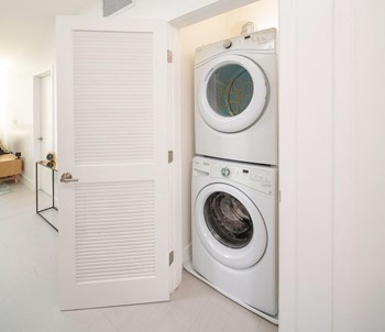 In unit washer and dryer at Idea1 Apartments in in San Diego CA - Photo Gallery 6