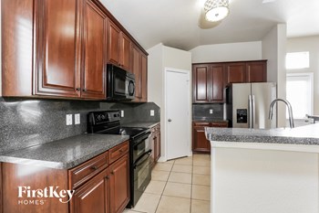 15202 Arnold 3 Beds House for Rent - Photo Gallery 6