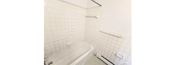 1 Bedroom, 1 Bathroom