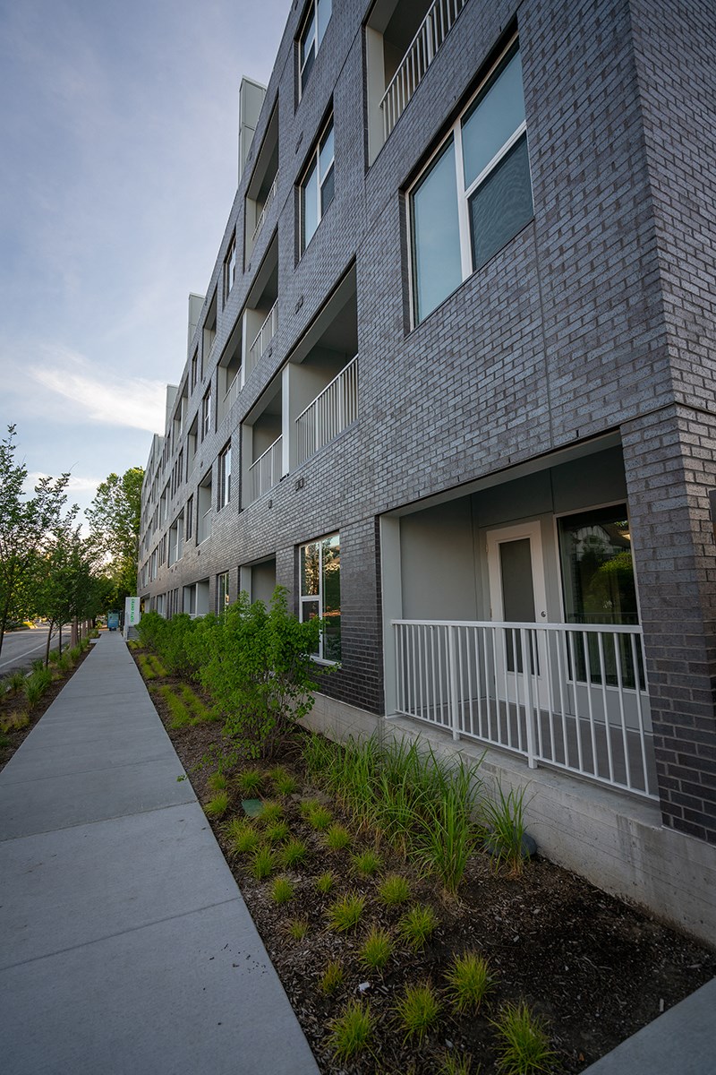 building view at Grand Flats, St. Louis, MO, 63104