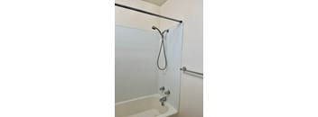 529 13th St - 1 bedroom, 1 bathroom