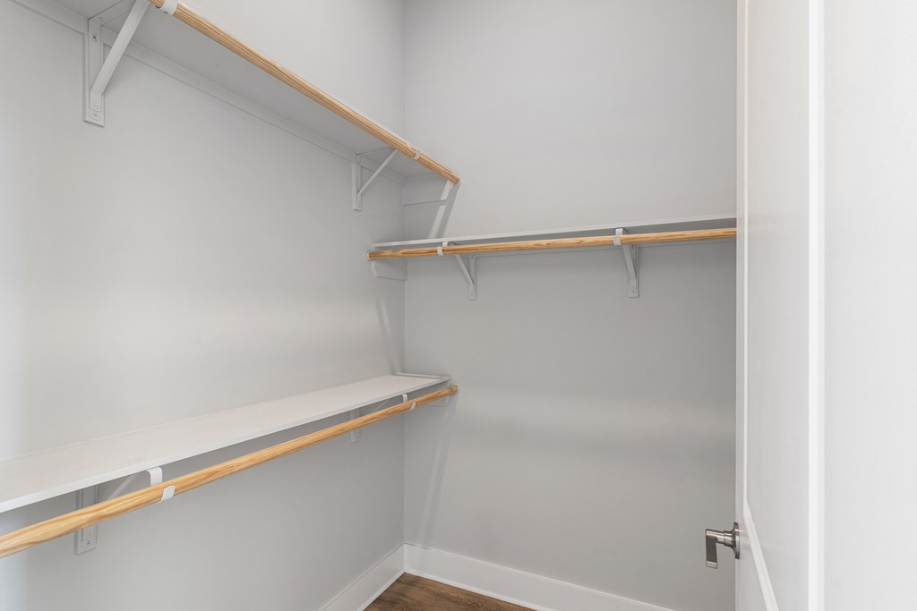 Foster on the Park Closet