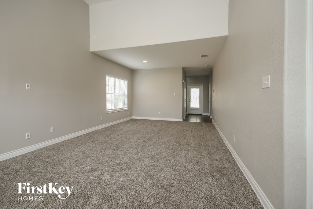 3040 Boxwood Springs Lane 4 Beds House for Rent - Photo Gallery 3