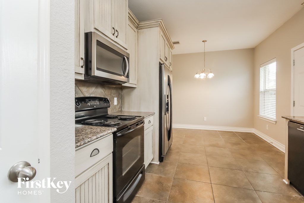 3040 Boxwood Springs Lane 4 Beds House for Rent - Photo Gallery 5