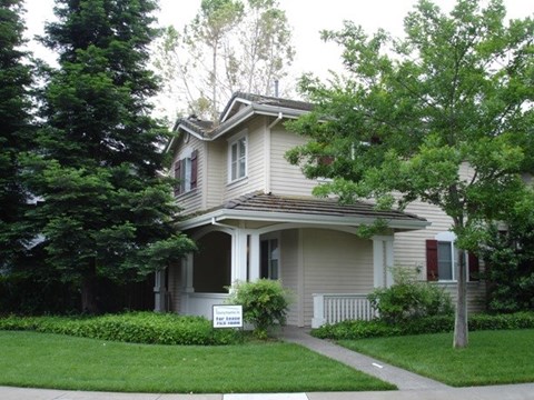 4658 Cowell Boulevard 3 Beds Apartment for Rent
