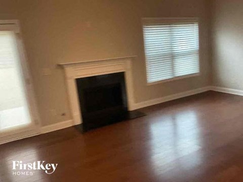 77 Pine Hill Court 6 Beds Apartment for Rent
