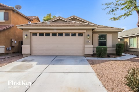 691 E DANIELLA 3 Beds Apartment for Rent