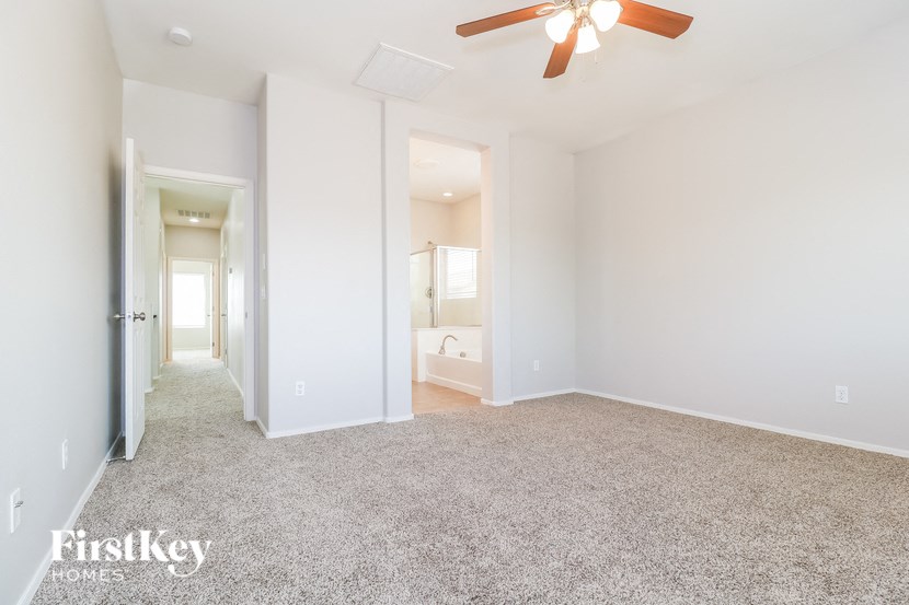 9918 W BLOCH Road 3 Beds House for Rent - Photo Gallery 9