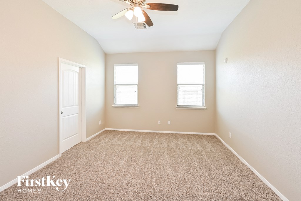 14302 Merganser Drive 3 Beds House for Rent - Photo Gallery 9