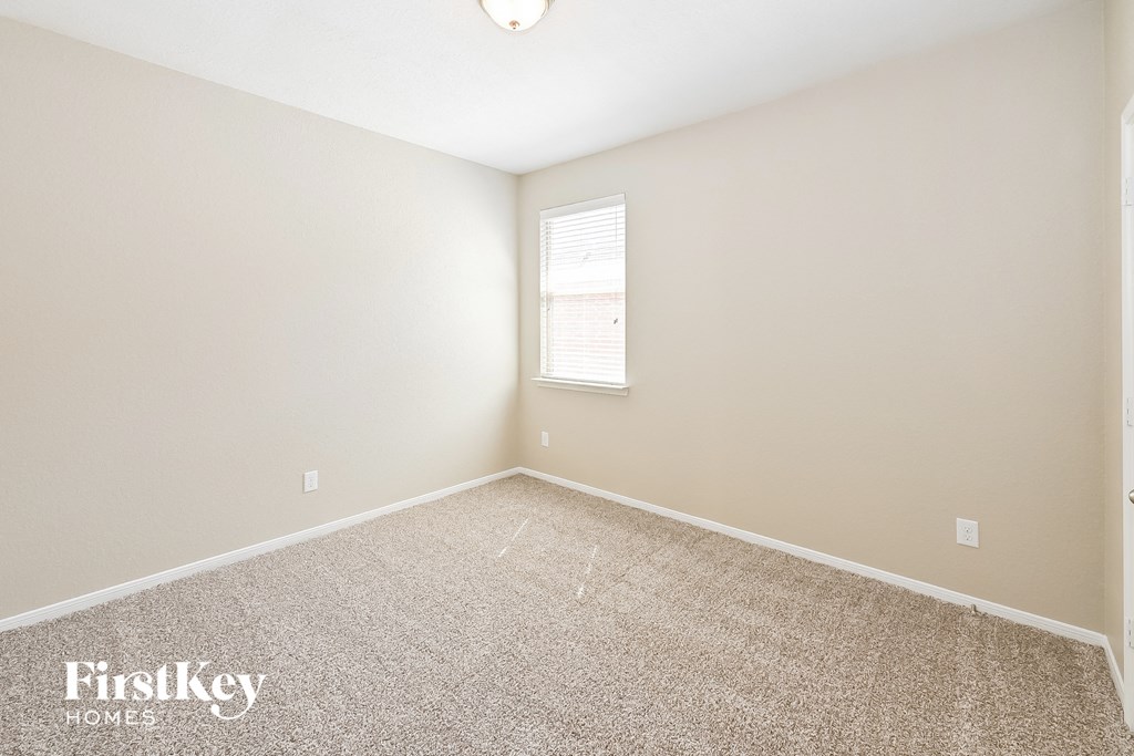 14302 Merganser Drive 3 Beds House for Rent - Photo Gallery 12