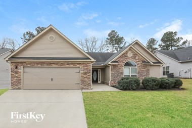 1439 Dillard Heights Drive 3 Beds Apartment for Rent