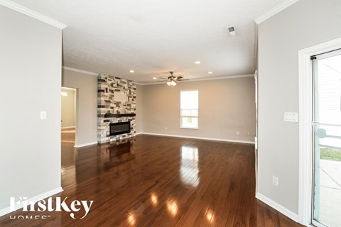 14453 Welford Way 4 Beds Apartment for Rent