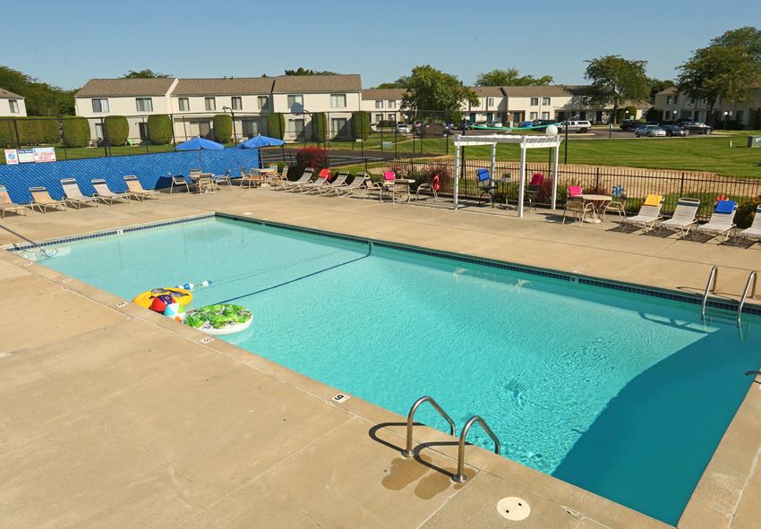 Waterside Apartments, 4070 Green Isle Way, Saginaw, MI RentCafe