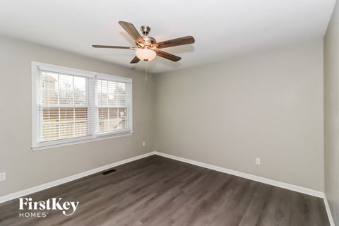 4842 Greenwood Drive 3 Beds House for Rent - Photo Gallery 8