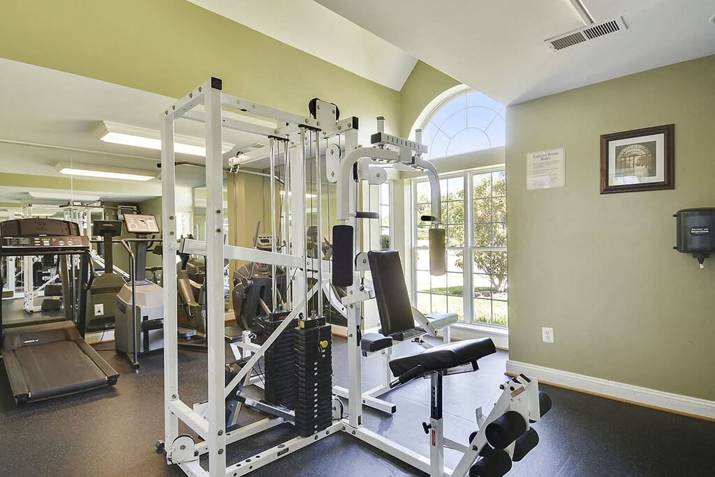 the gym at the apartments for rent