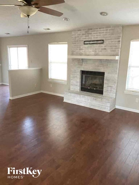 20828 Summitt Road 3 Beds Apartment for Rent