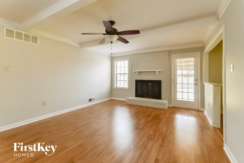 7357 DONCASTER LANE 3 Beds Apartment for Rent