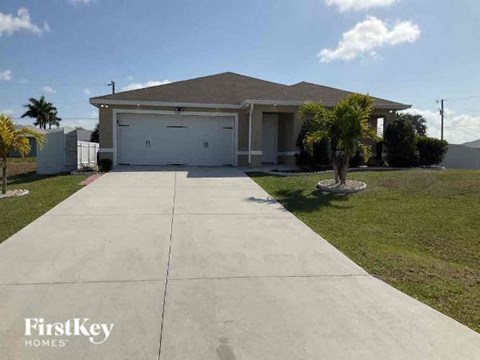 601 NW 17Th Avenue 4 Beds Apartment for Rent