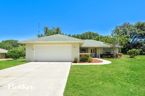 207 Shannon Lane 3 Beds Apartment for Rent