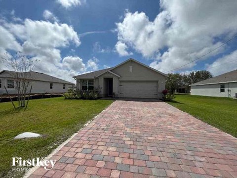 2630 SW 4Th Lane 3 Beds Apartment for Rent