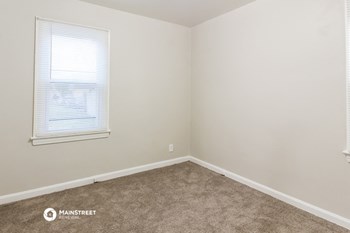 4472 GLENVIEW RD 3 Beds House for Rent - Photo Gallery 14