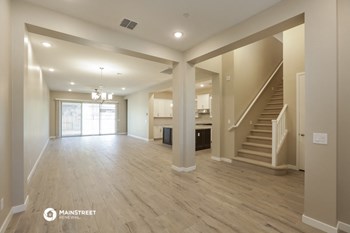 14048 W Desert Flower Dr 3 Beds House for Rent - Photo Gallery 7