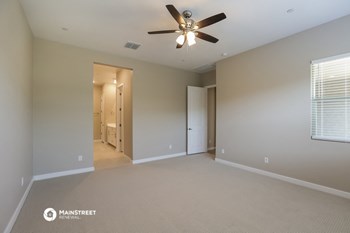 14048 W Desert Flower Dr 3 Beds House for Rent - Photo Gallery 10